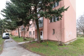 NA PREDAJ 1.izb štartovací byt v centrálnej lokalite KE, NOV - 13