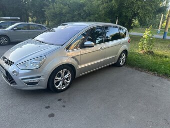 Ford S Max 7 miestny rok výroby 10/2011 - 13