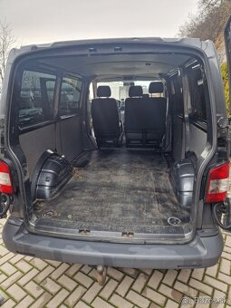 Volkswagen transporter 2.0 TDI 103kw T5.1 r.v.2010 - 13