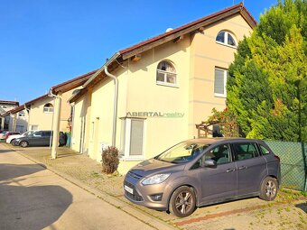 PRENÁJOM 3i byt s predzáhradkou, parking, klima, Zálesie, BE - 13