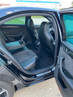Škoda Superb 1.5 TSI DSG Sportline 95 000 km - 13