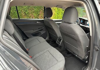 Volkswagen Golf VIII 2.0 TDI 85kw s automatickou prevodovkou - 13
