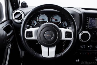 Jeep Wrangler 2.8 CRD Polar A/T - 13