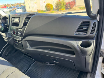 Iveco Daily 70C18 - 13