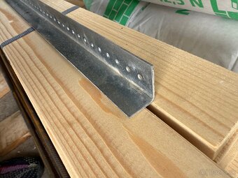 U profil pozinkovaný 20×30×20 mm – 3m / len 6 € - 13