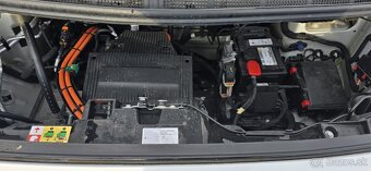 Opel Vivaro eBasic rok 2023. Elektro dodávka - 13