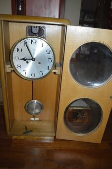 predam krasne nastenne hodiny KIENZLE - 13
