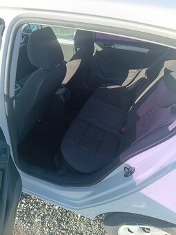 Predám VW Golf 1.2 TSI - 13