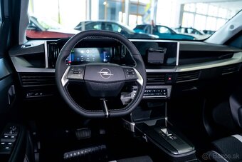 Opel Frontera EDITION 1.2T MHEV 145k e-DCT6 - 13