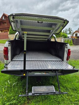 Ford F-150 3.5 V6 EcoBoost LARIAT 4x4 – TOP výbava - 13