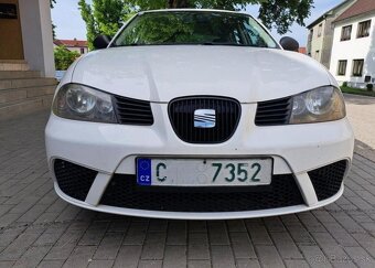 Seat Ibiza 1,2 i benzín manuál 51 kw - 13