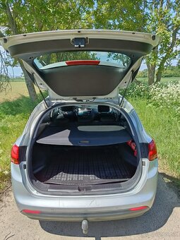 Kia Ceed SW 1.6 crdi 94kW Kúp. v SR, Aut. klima - 13