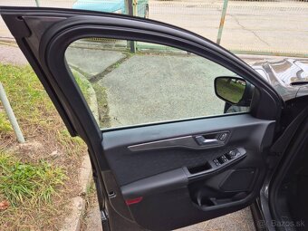 Ford Kuga 2.5 Duratec PHEV 225k Titanium CVT - 13