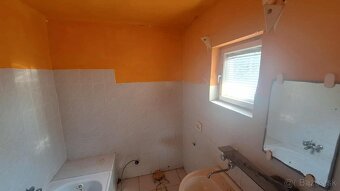 IBA U NÁS PREDAJ-4 izbový dom na Alžbetinom Ostrove v KN - 13