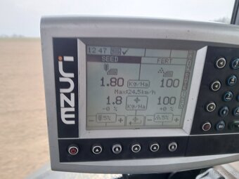 Mzuri ProTill 4T secí stroj- (pásové zpracování půdy) - 13