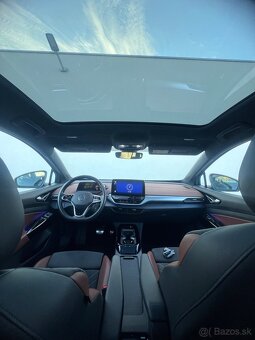VW ID.5 150KW PERFORMANCE MATRIX PANORÁMA ŤAŽNÉ HEAD-UP - 13