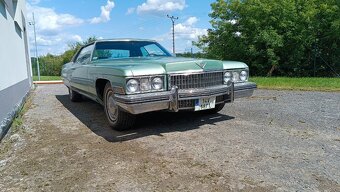 CADILLAC 1973 - 13