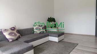 R E Z E R V O V A N Ý  Zrekonštruovaný 4-izbový byt v obci S - 13