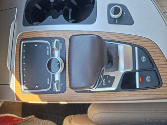 Audi Q7 3.0 TDi, DSG, S-Line - 13
