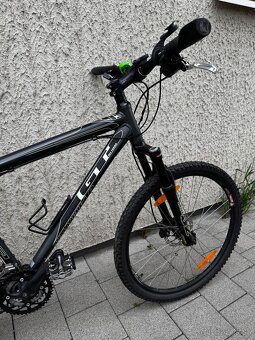 Predám horský bicykel GT Avalanche veľ.M - 13
