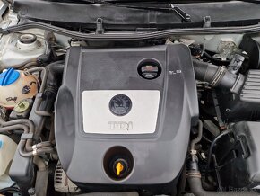 REZERVOVANE..Škoda Octavia Combi 1.9 TDI 74 KW TOUR r.v.2010 - 13