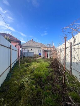 RK Treef ponúka starší rodinný dom - 13