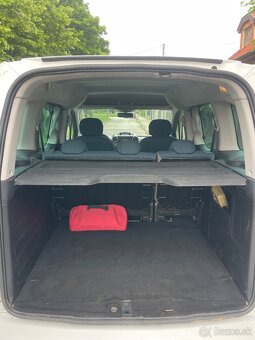 CITROEN BERLINGO MULTISPACE 1,6 HDI / AUTOMAT / PRVÝ MAJITEĽ - 13