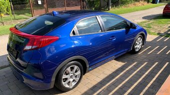 Honda Civic 2012 1.4 i-VTEC 109000 km - 13