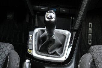 Kia Ceed 1.0 T-GDI - 13