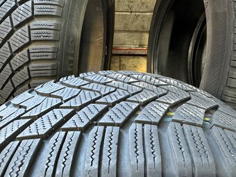 225/50R17 zimne - 13