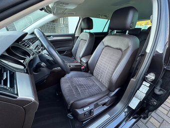 Volkswagen Passat Variant 2.0 TDI 240PS Highline 4Motion DSG - 13