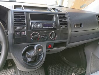 vw Transporter 1.9 tdi long - 13