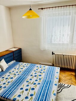 ZNÍŽENÁ CENA zdravý funkčný rodinný dom, 781m2, HE - 13