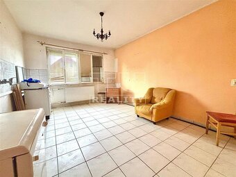 ZNÍŽENÁ CENA
Na predaj rodinný dom v obci Kovarce... - 13