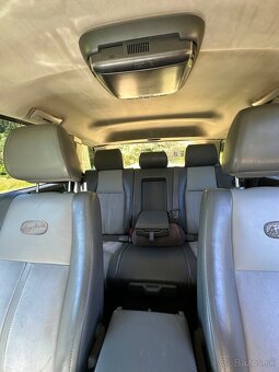 Jeep Grand Cherokee WK 3.0 CRD Overland - 13