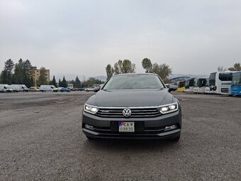 Predam volkswagen passat B8 2.0tdi 4-motion metrix svetla - 13