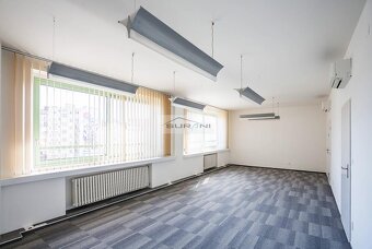 Bez Provízie RK. Voľné Kancelárie v budove na Námestí SNP. - 13