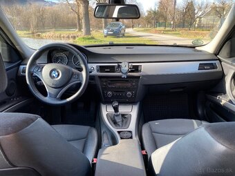 BMW E91 320d 120kw Manuál - 13