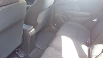 HONDA JAZZ 1.3i-VTEC COMFORT MT 2016 - 13