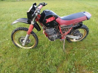 Yamaha xt 600 bez tp - 13