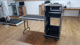 Predam Pult pre DJ alebo zvukára - 13