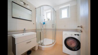 100PRO | Domov, ktorý definuje moderné rodinné bývanie. Prie - 13