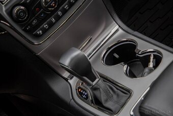 Jeep Grand Cherokee 3.6 V6 VVT S A/T - 13