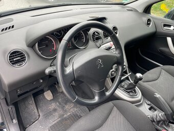Peugeot 308 - 13
