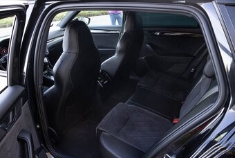 Škoda Superb Combi 2.0 TDI Sportline DSG - 13