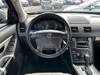 Volvo XC90 XC 90 D5 Momentum A/T - 13