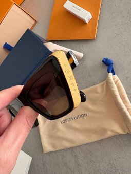 Louis Vuitton Moon Cat Eye Sunglasses Z1655W - 13