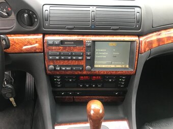 BMW Řada 7 740i, 2.MAJITEL, BEZ KOROZE - 13