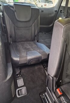 Ford Galaxy 2.0TDCi Duratorq 180 Titanum X A/T6 132Kw 7miest - 13