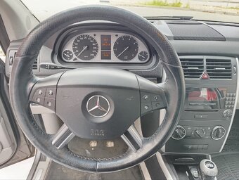Mercedes Benz B170 benzín 16v 85kw Nová STK a EK - 13